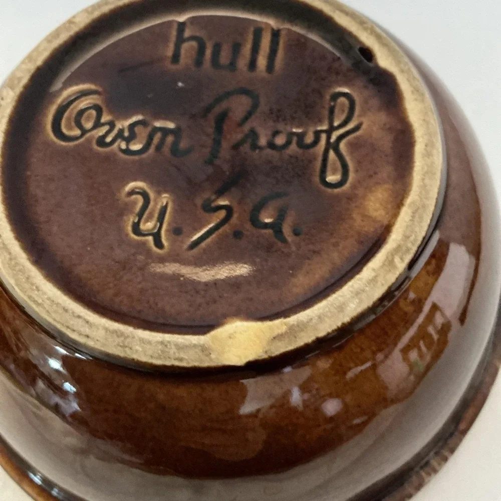 Vtg HULL USA Pottery Brown Drip Glaze Handled CHILI SOUP BOWL   Oven Proof